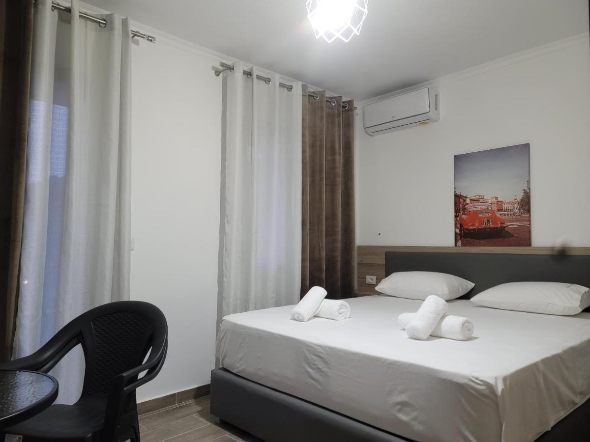 G&K Garden Hotel Berat Exterior foto