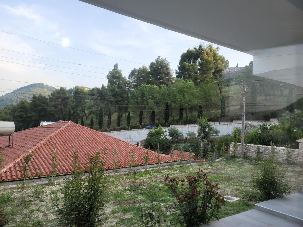 G&K Garden Hotel Berat Exterior foto